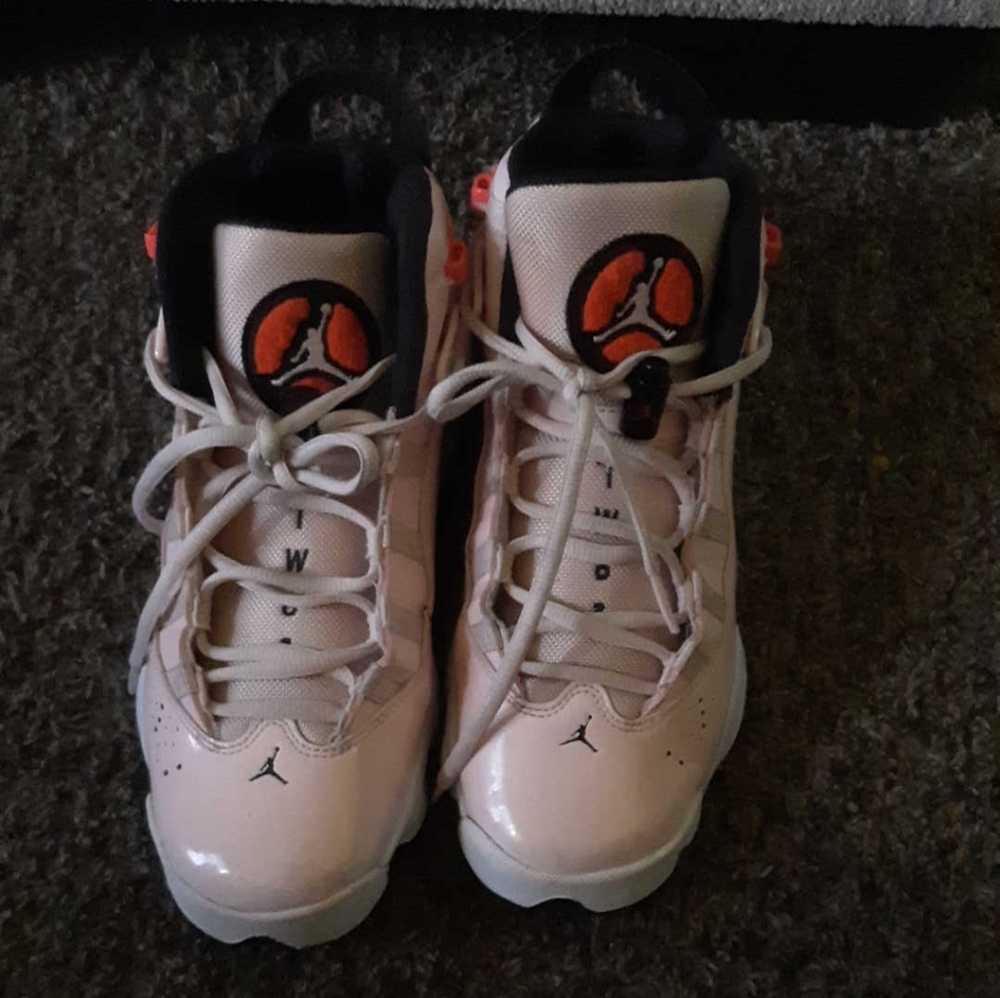 Girls  Pink Air Jordan's